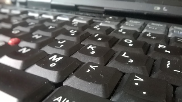 klávesnice černá